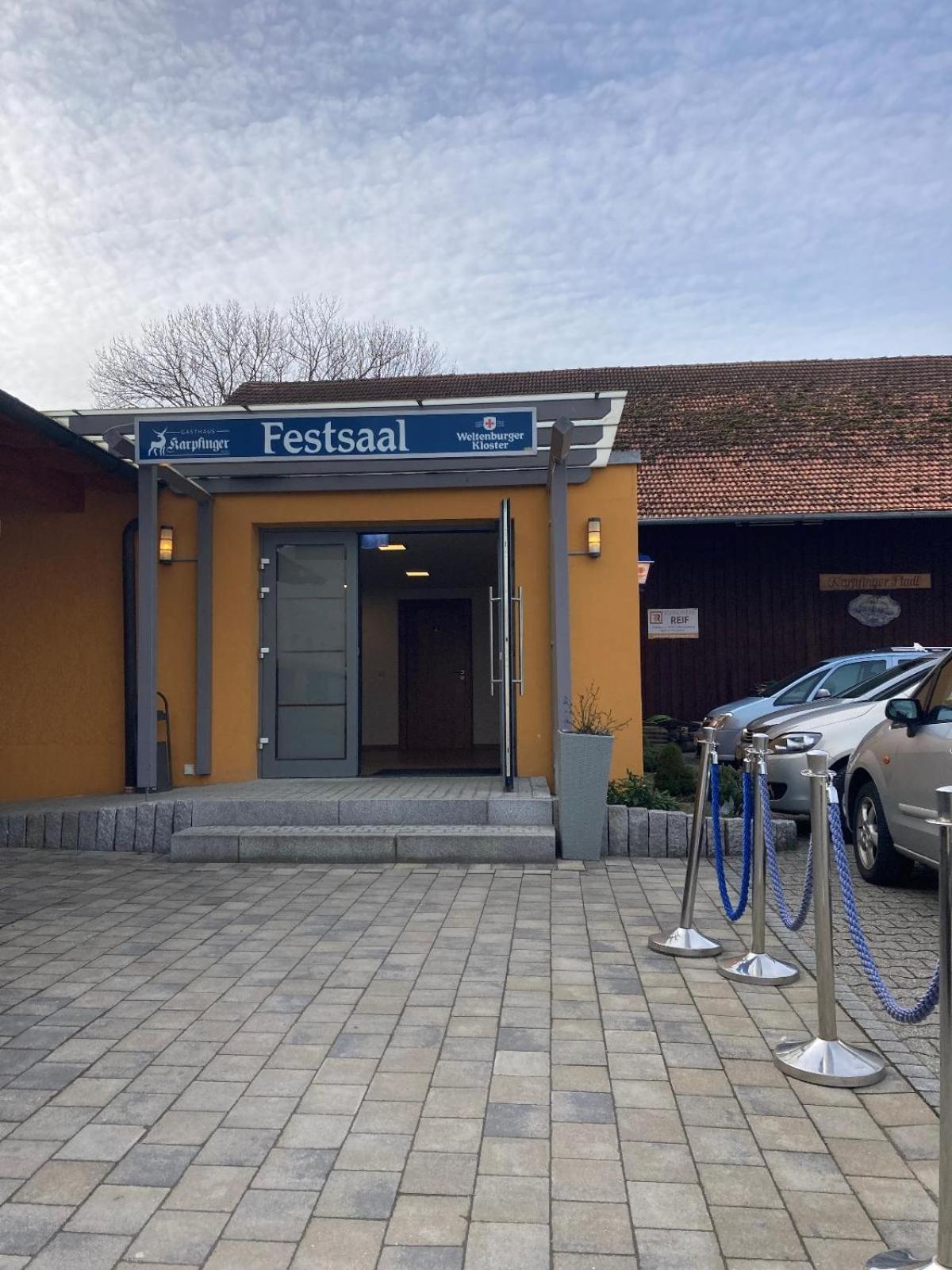 Aiterhofen Gasthaus Karpfinger מראה חיצוני תמונה